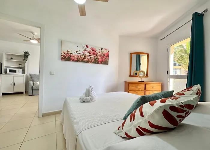 Torres De Yomely - Y1g * Playa de las Américas